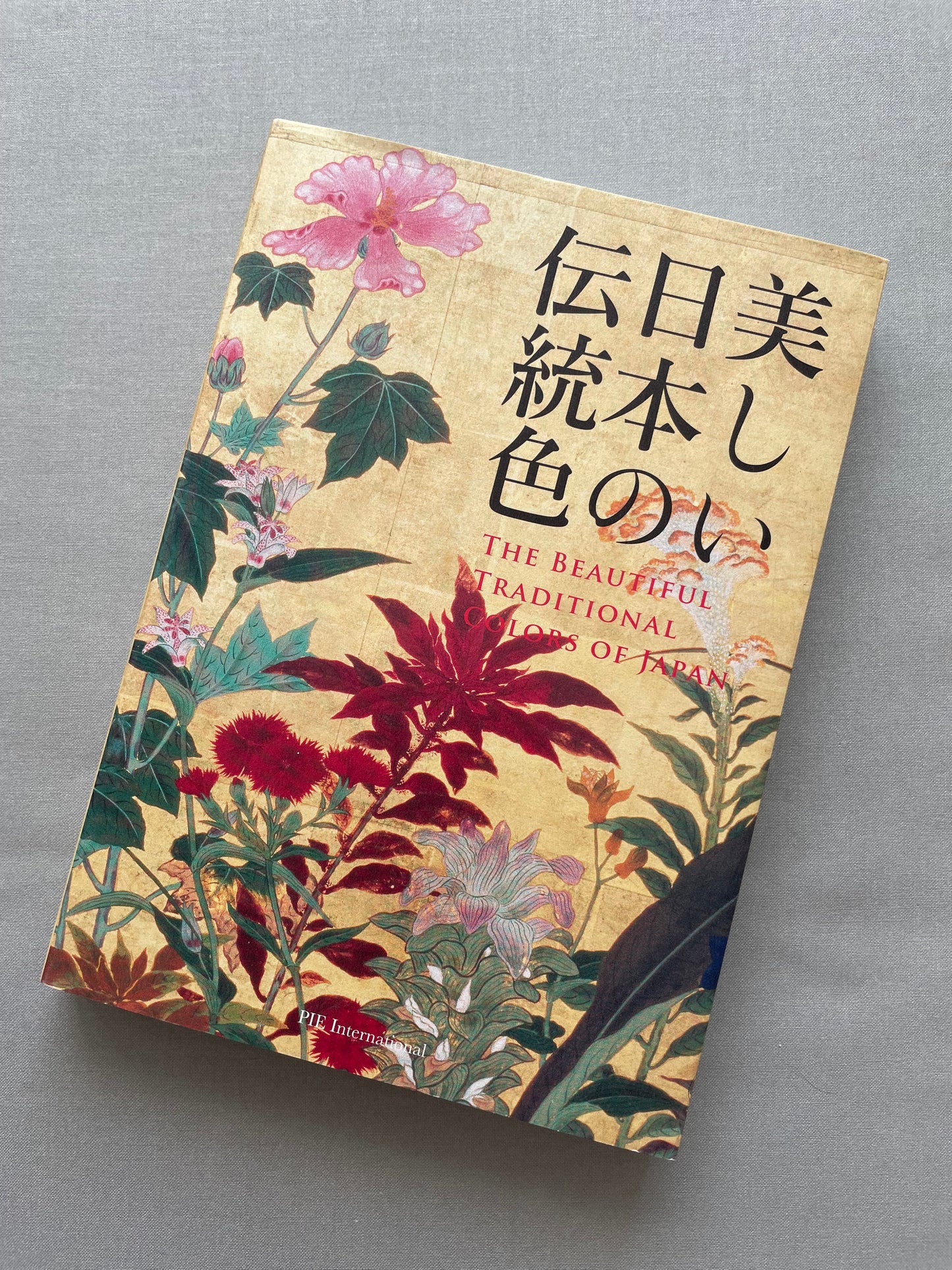 BOOK Beautiful Traditional Colors of Japan
